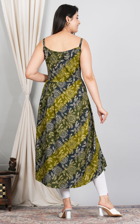 Rayon Foil Print Bandhani Sleeveless Kurti