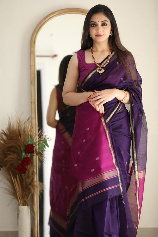 Luxurious Linen: The Soft Slub Saree