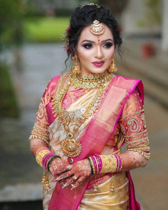 Silken Serenity: Lichi Saree