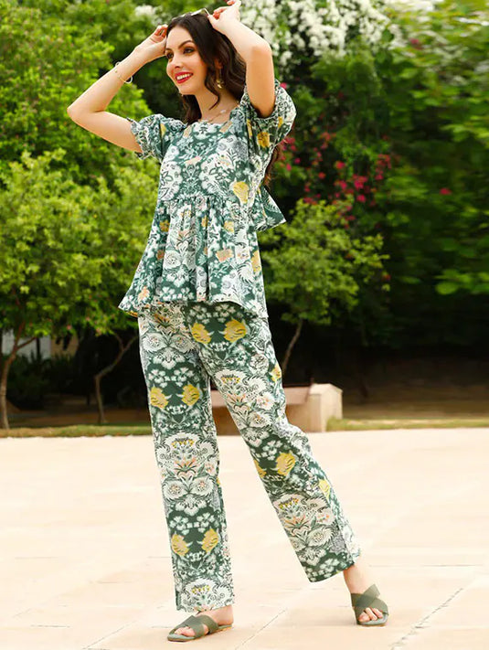 Green Cotton Printed Casual Cord Set - thevendorvilla
