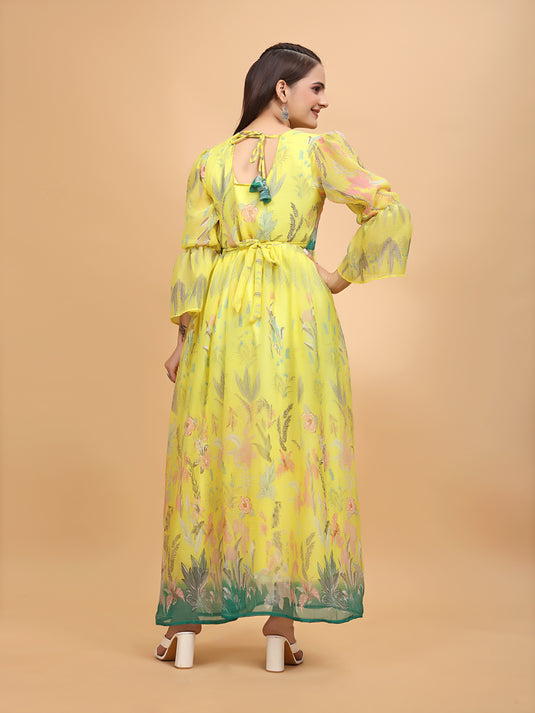 Blooming Elegance: Floral Printed Maxi Dress in Luxuriously Soft Chiffon