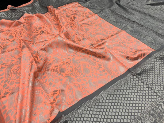 Beautiful Rich Pallu & Jaccquard Work On All Over Saree - thevendorvilla