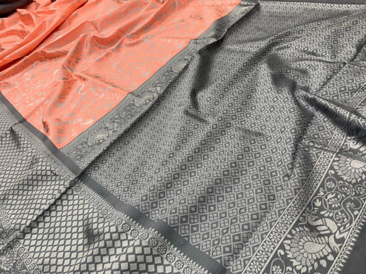 Beautiful Rich Pallu & Jaccquard Work On All Over Saree - thevendorvilla