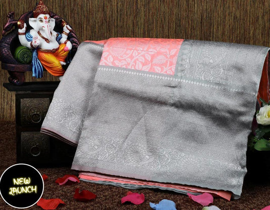 Beautiful Rich Pallu & Jaccquard Work On All Over Saree - thevendorvilla
