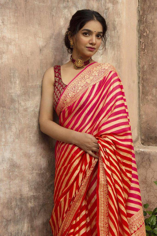 Beautiful Rich Pallu & Jaccquard Work On All Over Saree - thevendorvilla