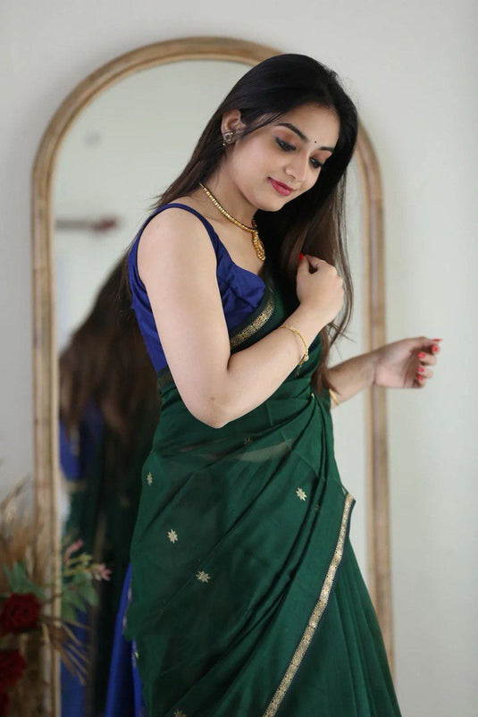 Luxurious Linen: The Soft Slub Saree