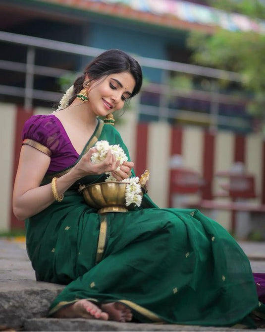 Luxurious Linen: The Soft Slub Saree