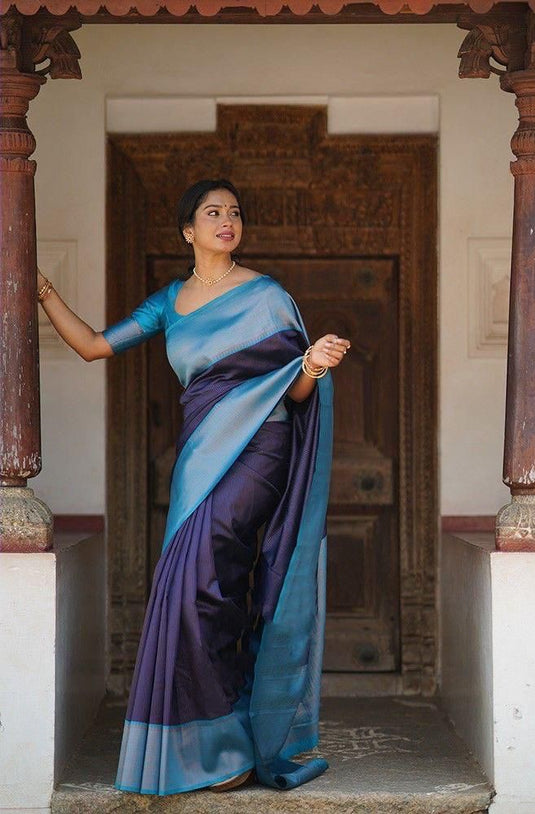 Beautiful Rich Pallu & Jaccquard Work On All Over Saree - thevendorvilla