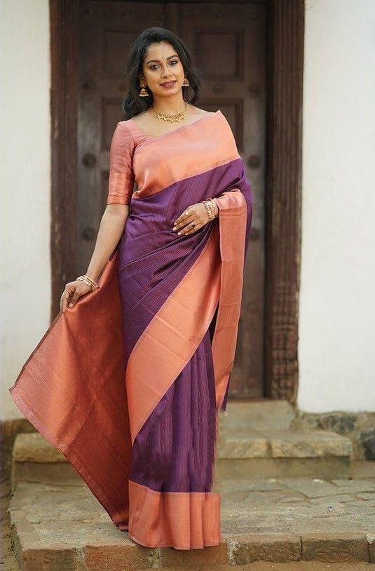 Beautiful Rich Pallu & Jaccquard Work On All Over Saree - thevendorvilla