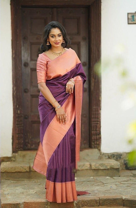 Beautiful Rich Pallu & Jaccquard Work On All Over Saree - thevendorvilla