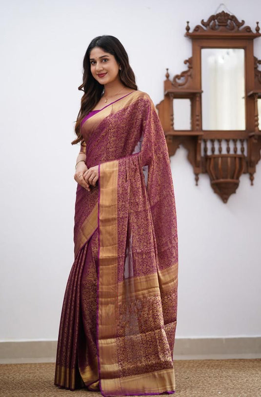 Beautiful Rich Pallu & Jaccquard Work On All Over Saree - thevendorvilla