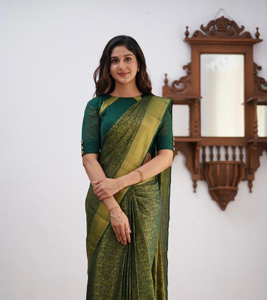 Beautiful Rich Pallu & Jaccquard Work On All Over Saree - thevendorvilla