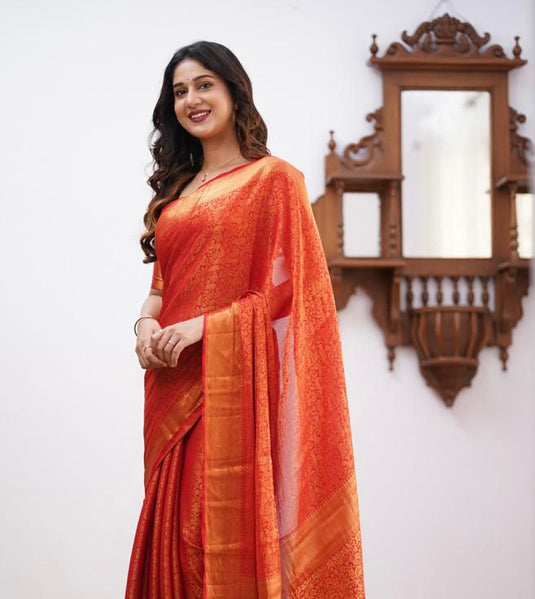 Beautiful Rich Pallu & Jaccquard Work On All Over Saree - thevendorvilla