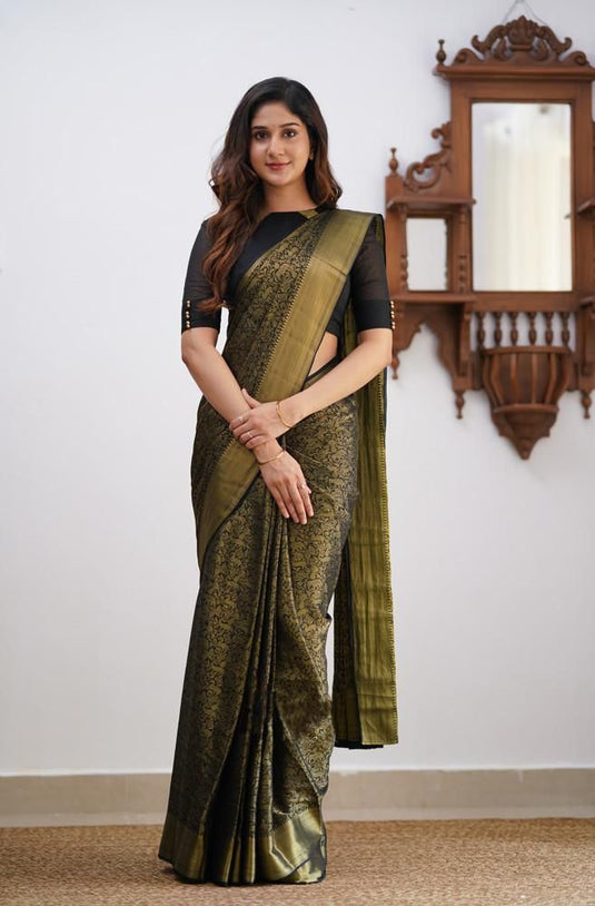 Beautiful Rich Pallu & Jaccquard Work On All Over Saree - thevendorvilla