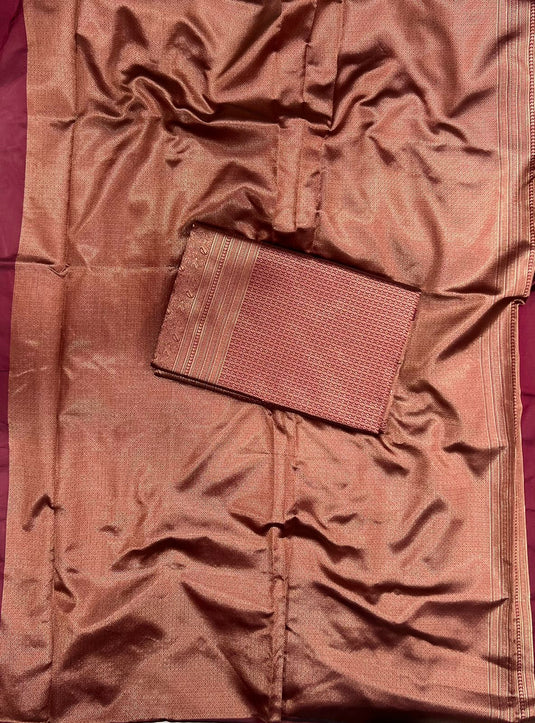 Beautiful Rich Pallu & Jaccquard Work On All Over Saree - thevendorvilla