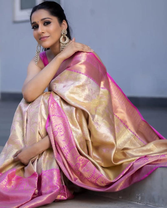 Beautiful Rich Pallu & Jaccquard Work On All Over Saree - thevendorvilla