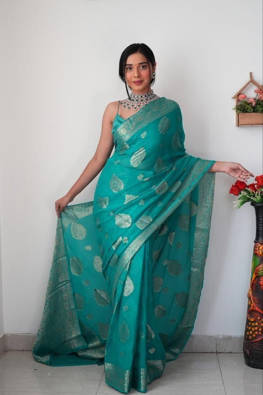 Luxurious Linen: The Soft Slub Ready Wear Saree