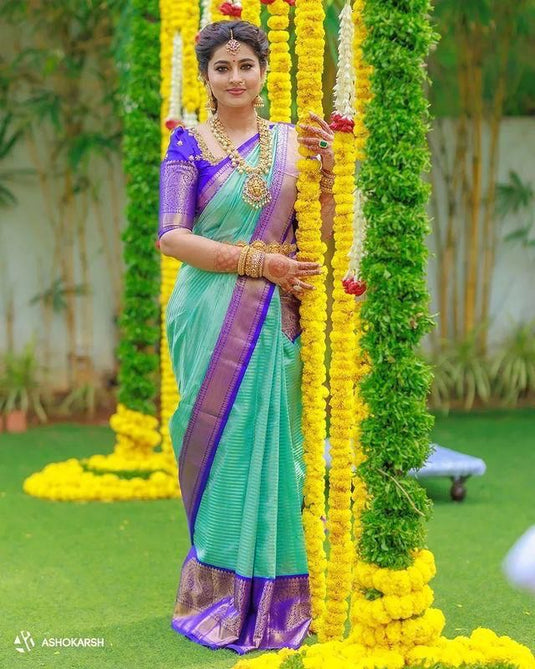Beautiful Rich Pallu & Jaccquard Work On All Over Saree - thevendorvilla