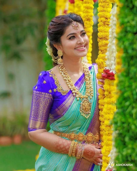 Beautiful Rich Pallu & Jaccquard Work On All Over Saree - thevendorvilla