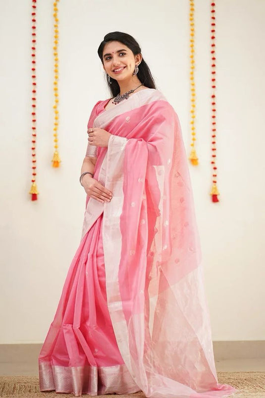 Beautiful Rich Pallu & Jaccquard Work On All Over Saree - thevendorvilla