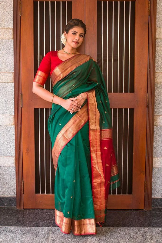 Silken Serenity: Lichi Saree