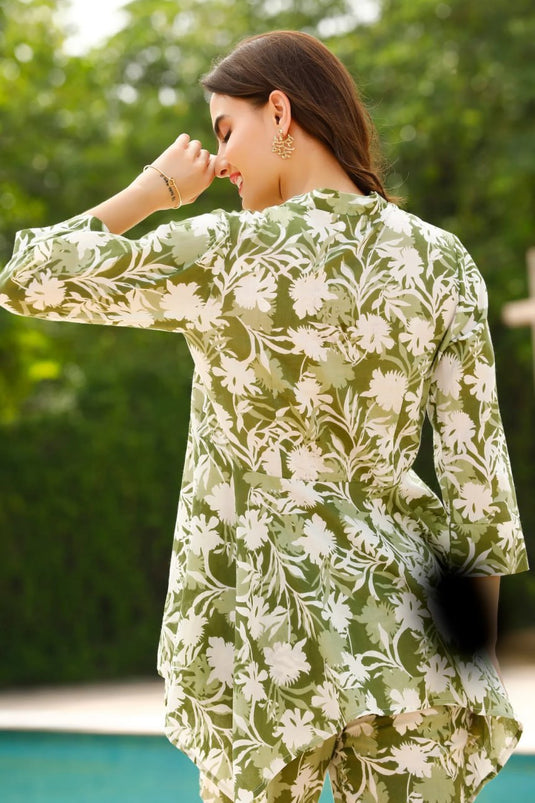 Leaf Printed Green Blooms Cotton Co-Ord Set - thevendorvilla