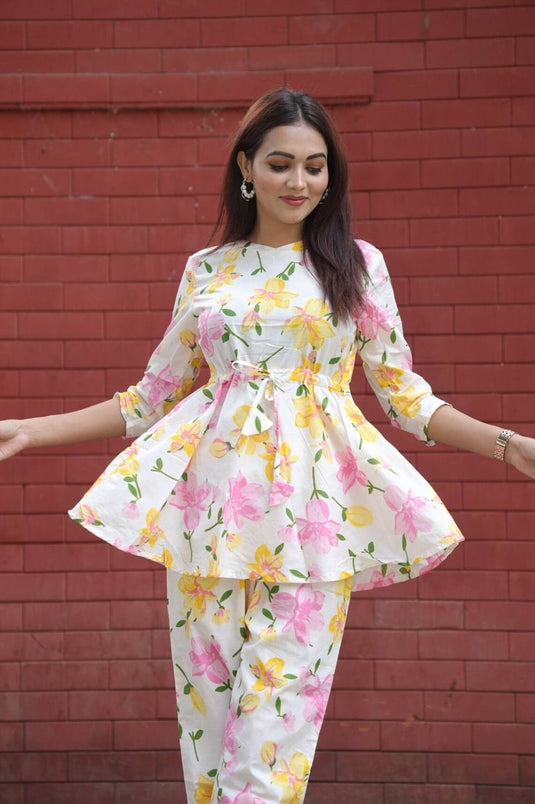 Co-rd set Attractive Fler pattern kurti with pant will give you defferent look - thevendorvilla